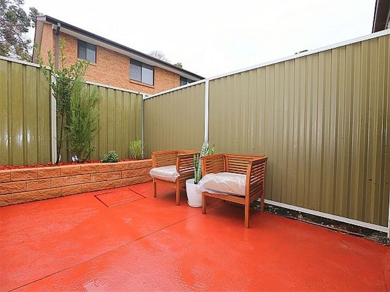 8/8A Chiswick Road, Greenacre NSW 2190