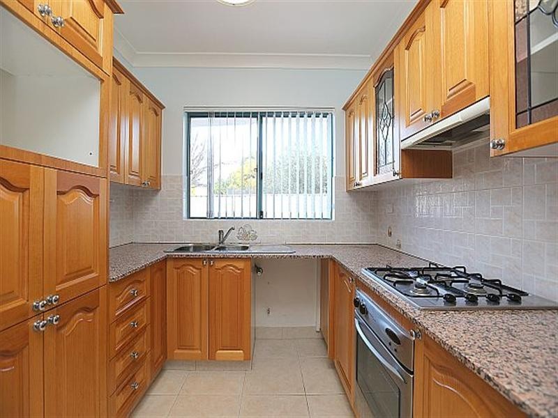 2/21 Hixson Street, Bankstown NSW 2200