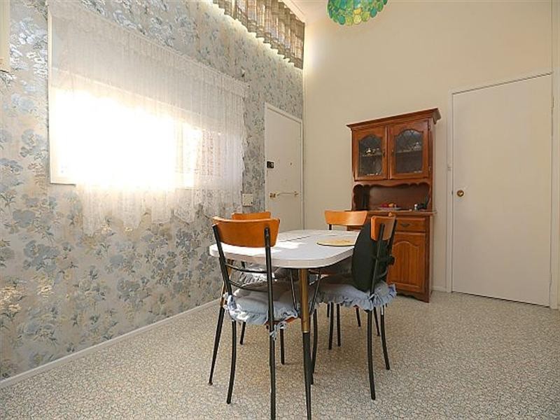 102 Flinders Road, Georges Hall NSW 2198