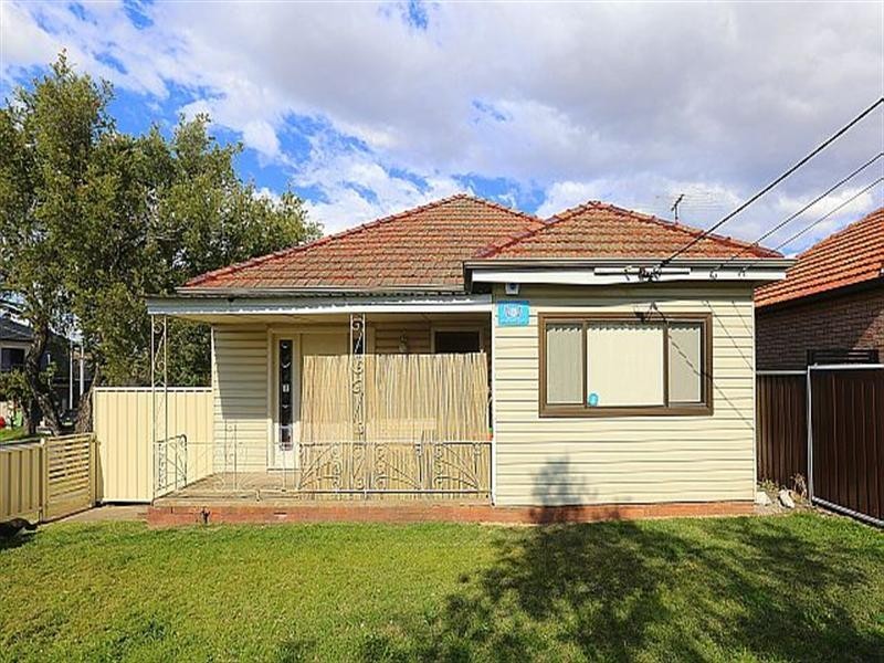 34A Old Kent Road, Greenacre NSW 2190