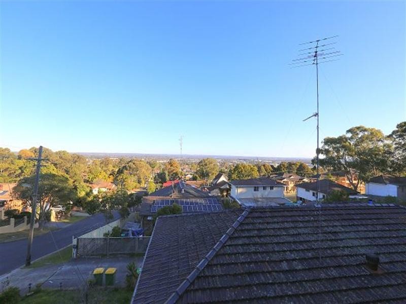 8 Leemon Street, Condell Park NSW 2200