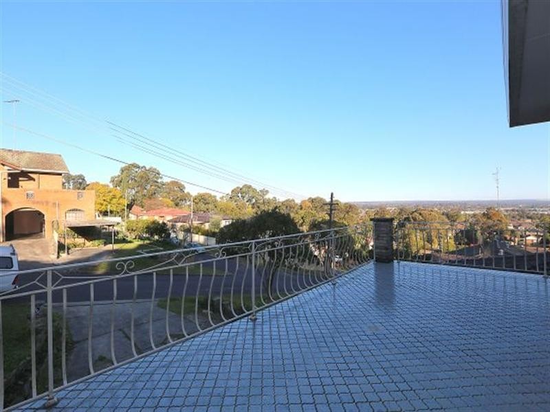 8 Leemon Street, Condell Park NSW 2200