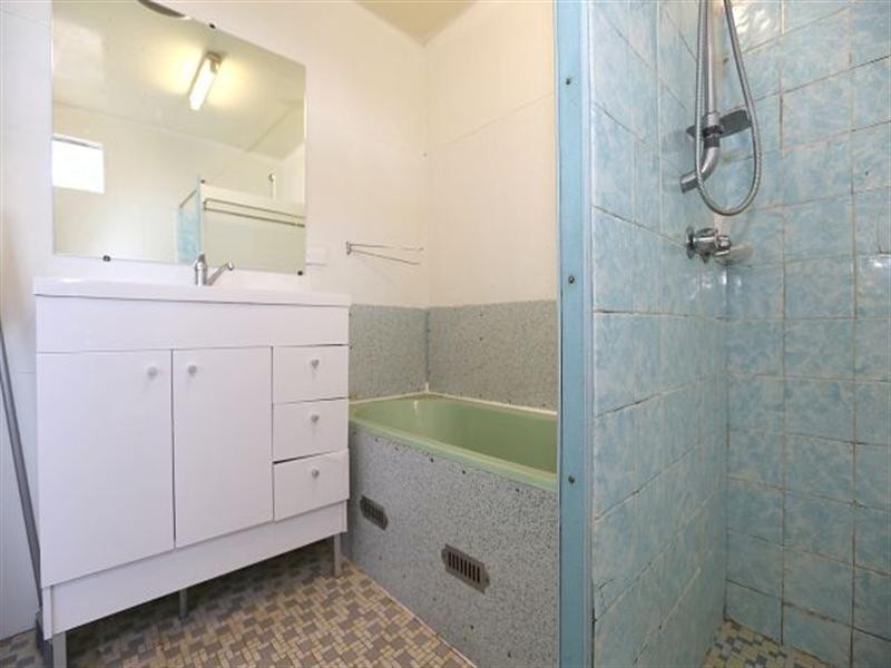 18 Pringle Avenue, Bankstown NSW 2200