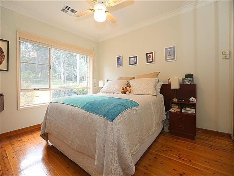 13 Hazel Street, Georges Hall NSW 2198