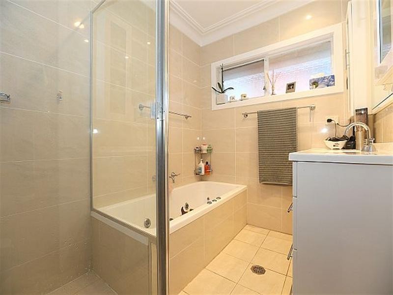 13 Hazel Street, Georges Hall NSW 2198