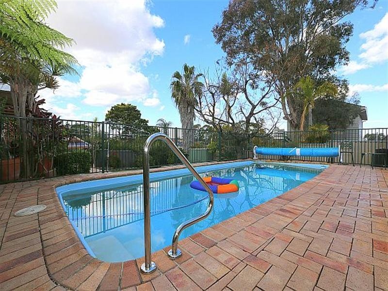 13 Hazel Street, Georges Hall NSW 2198