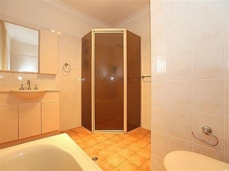 1 Briar Place, Georges Hall NSW 2198