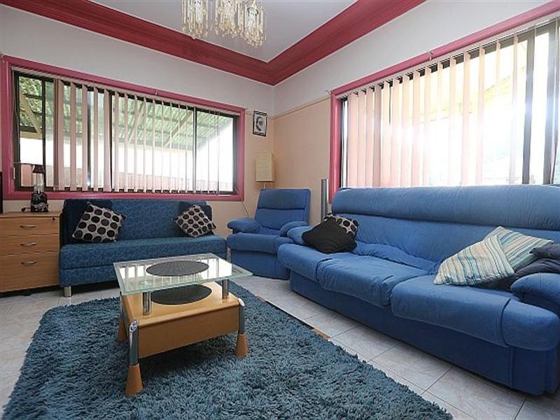 8 Burrows Avenue, Chester Hill NSW 2162