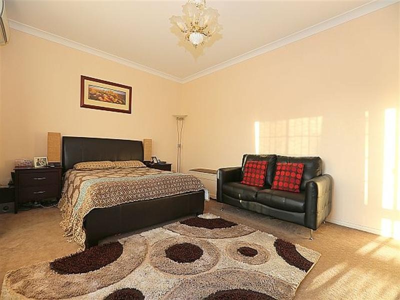 73A Highview Avenue, Greenacre NSW 2190