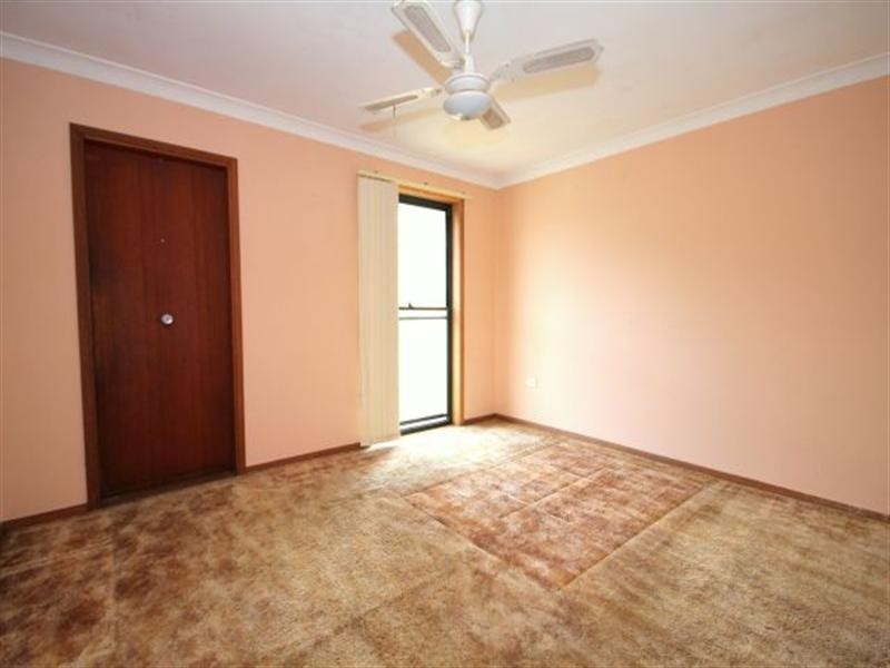 22 Hinkler Avenue, Condell Park NSW 2200