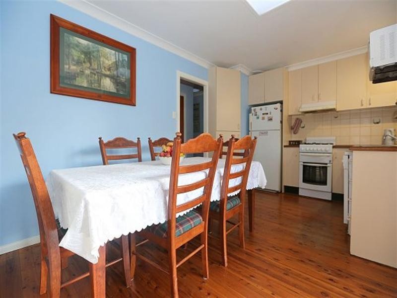 128 Rex Road, Georges Hall NSW 2198