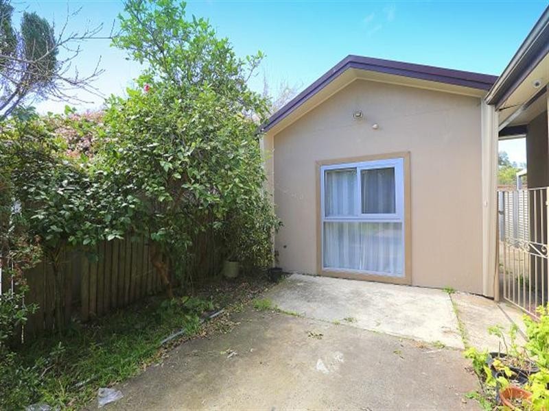 245A Henry Lawson Drive, Georges Hall NSW 2198