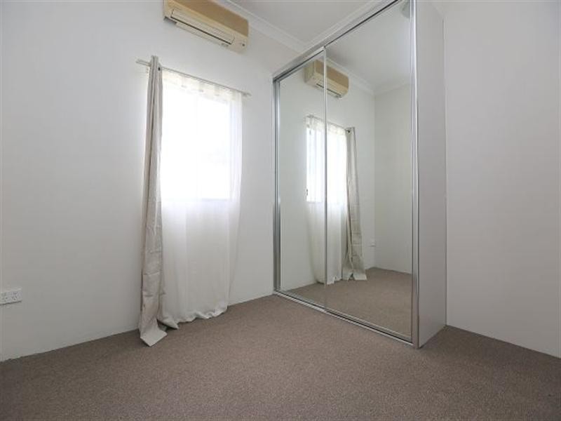 245A Henry Lawson Drive, Georges Hall NSW 2198