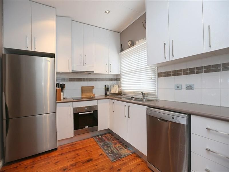 54 Endeavour Road, Georges Hall NSW 2198