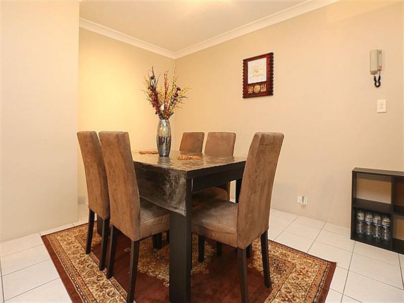 6/45-49 De Witt Street, Bankstown NSW 2200