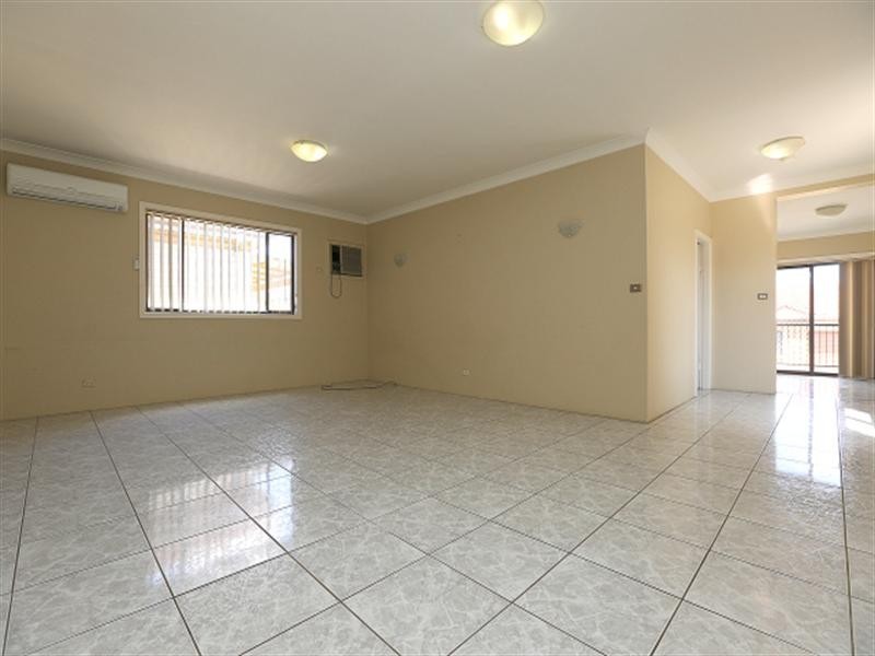 36 Old Kent Road, Greenacre NSW 2190