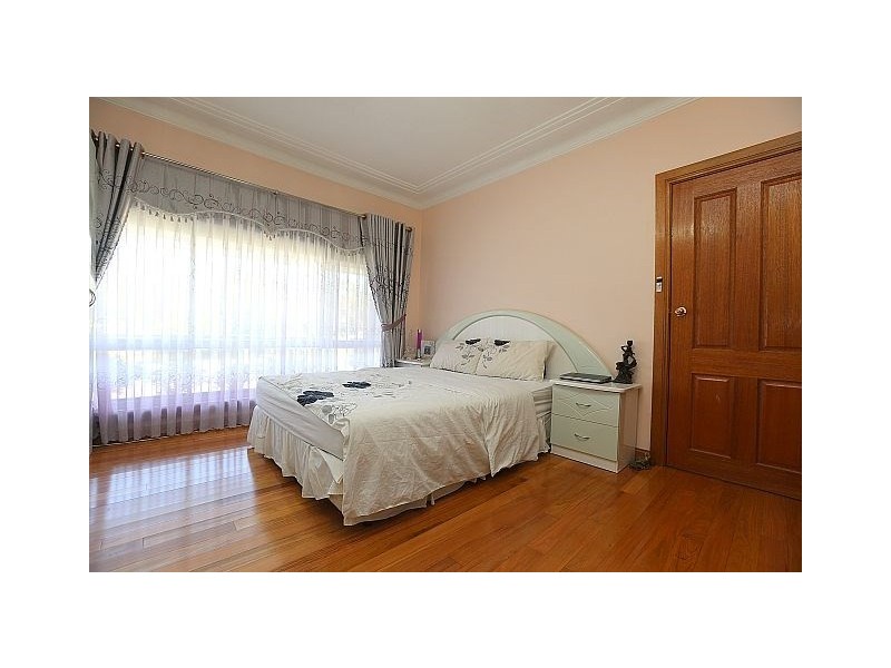 1 Noumea Avenue, Bankstown NSW 2200