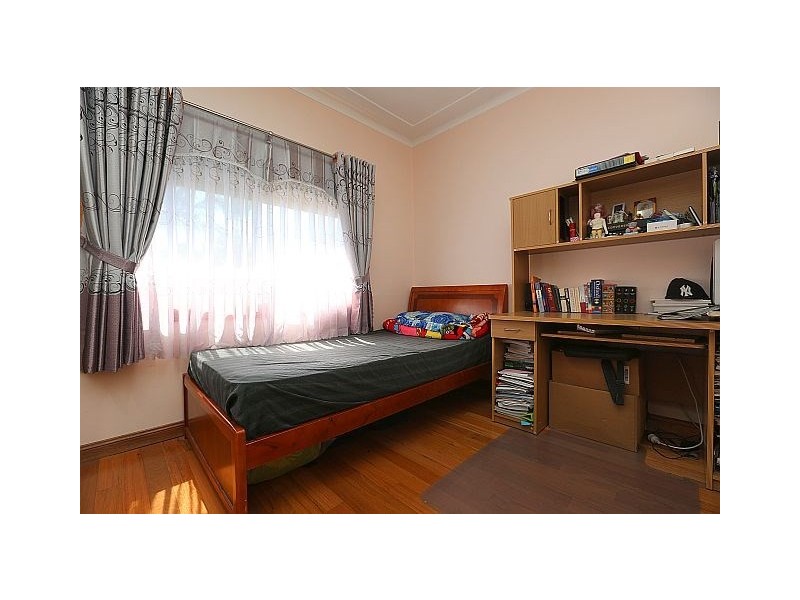 1 Noumea Avenue, Bankstown NSW 2200