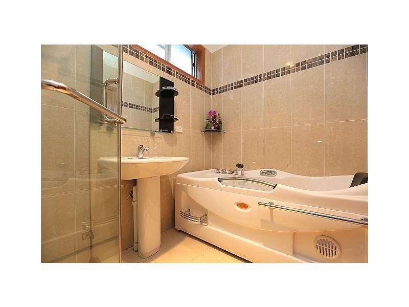 1 Noumea Avenue, Bankstown NSW 2200