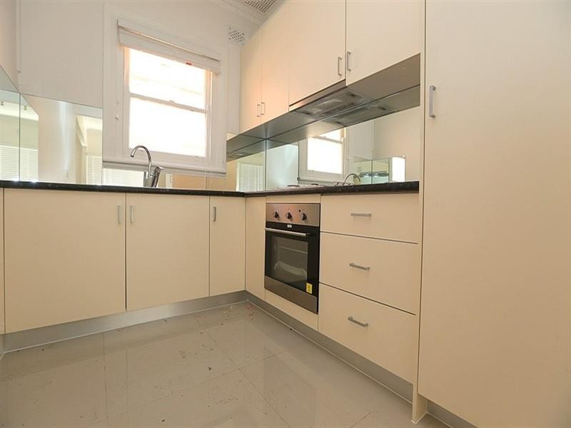 19 Chapel Street, Roselands NSW 2196