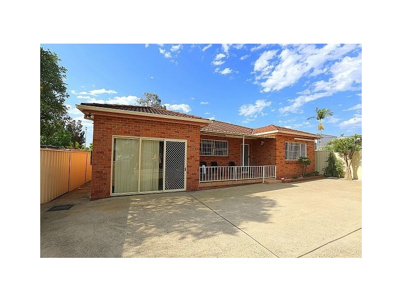 105 Norfolk Road, Greenacre NSW 2190