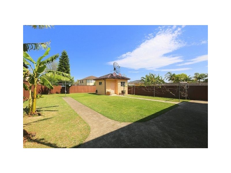 6 Verbena Avenue, Bankstown NSW 2200