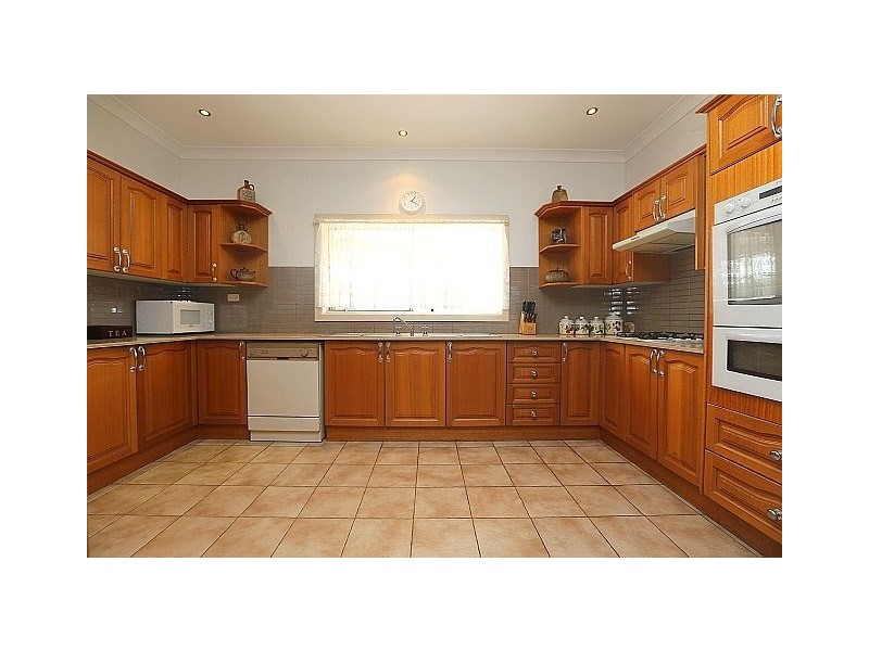 18 Birrong Avenue, Birrong NSW 2143