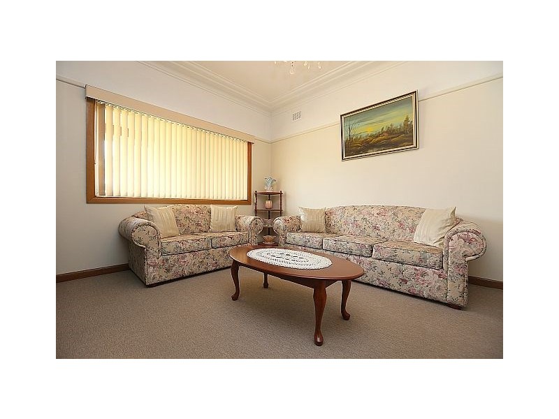 18 Birrong Avenue, Birrong NSW 2143