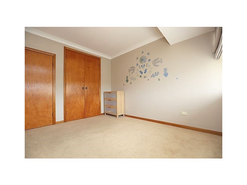 48 Lincoln Road, Georges Hall NSW 2198