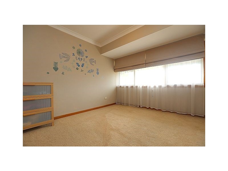 48 Lincoln Road, Georges Hall NSW 2198