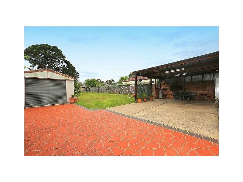 19 Queen Street, Revesby NSW 2212