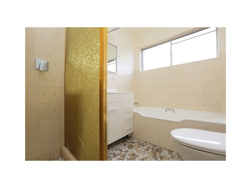 21 Market Street, Condell Park NSW 2200