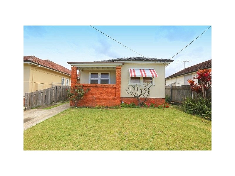 21 Market Street, Condell Park NSW 2200