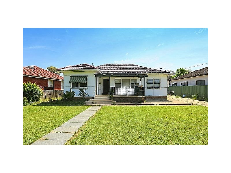 97 Clarence Street, Condell Park NSW 2200
