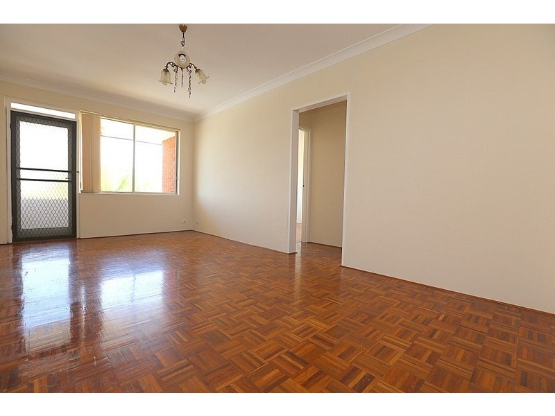 6/30 Phillip Street, Roselands NSW 2196