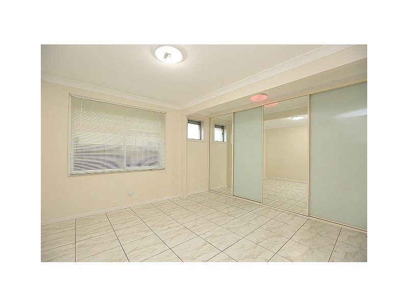 23 Sturt Avenue, Georges Hall NSW 2198