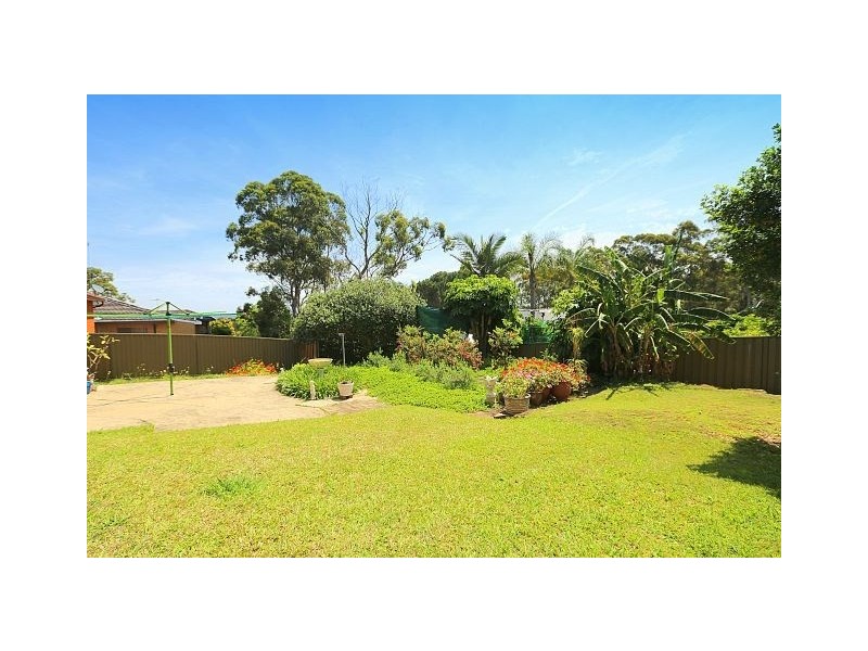 7 Gerard Avenue, Condell Park NSW 2200