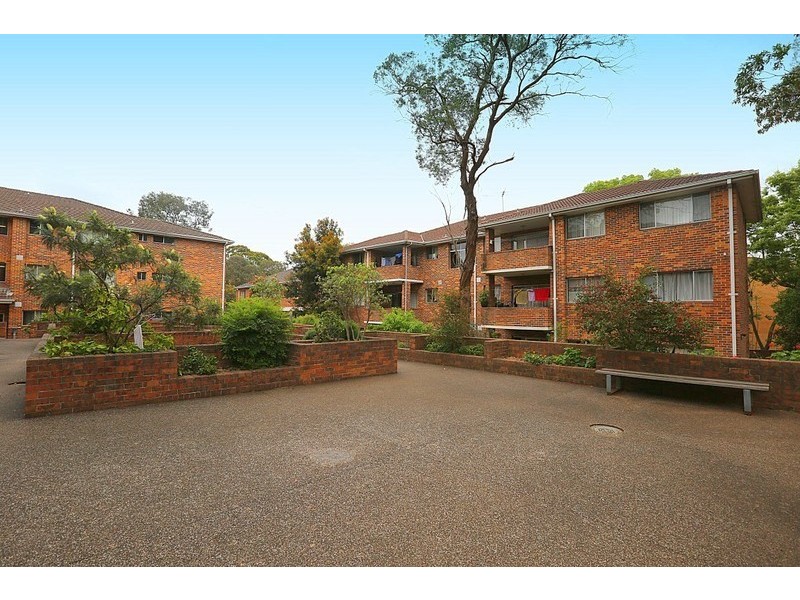 28/30-34 Sir Joseph Banks Street, Bankstown NSW 2200