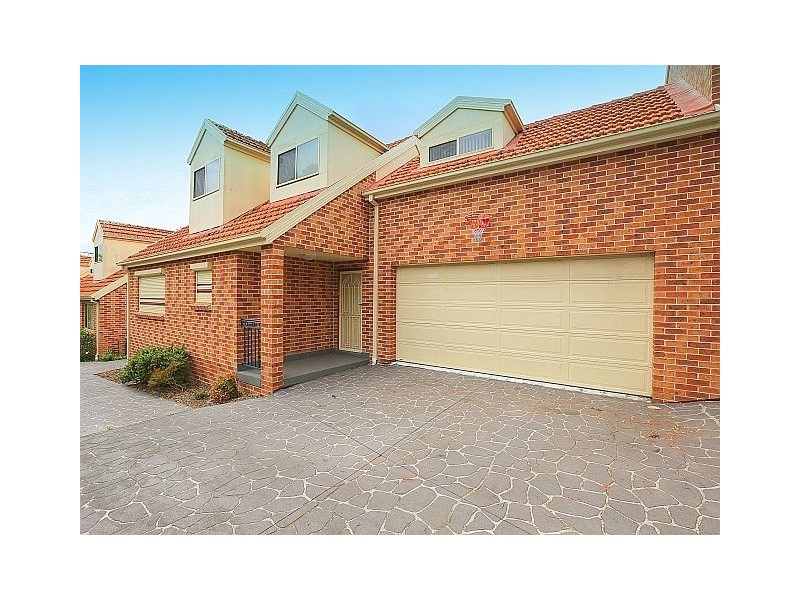 2/42 Batt Street, Sefton NSW 2162
