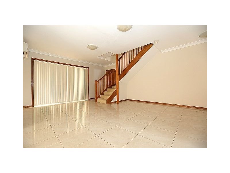 2/42 Batt Street, Sefton NSW 2162