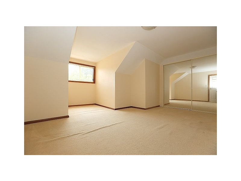 2/42 Batt Street, Sefton NSW 2162