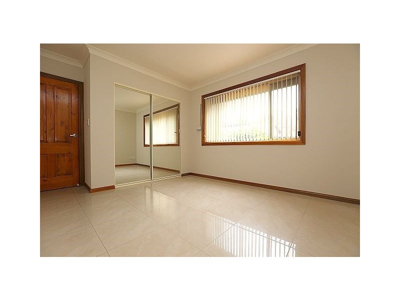 2/42 Batt Street, Sefton NSW 2162