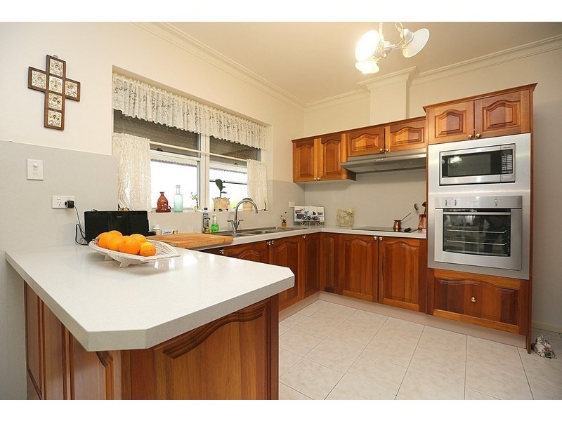 105 Flinders Road, Georges Hall NSW 2198