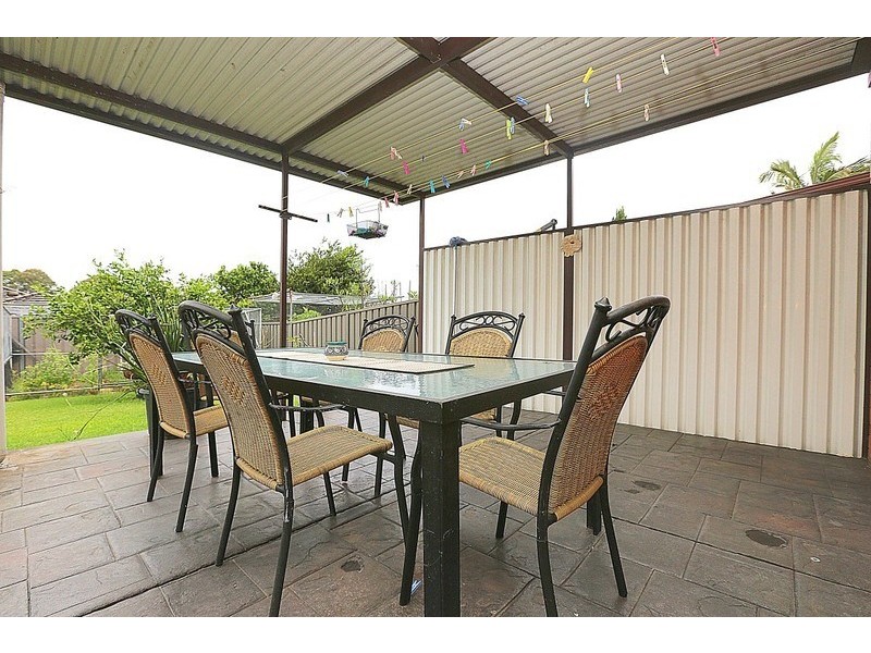 105 Flinders Road, Georges Hall NSW 2198