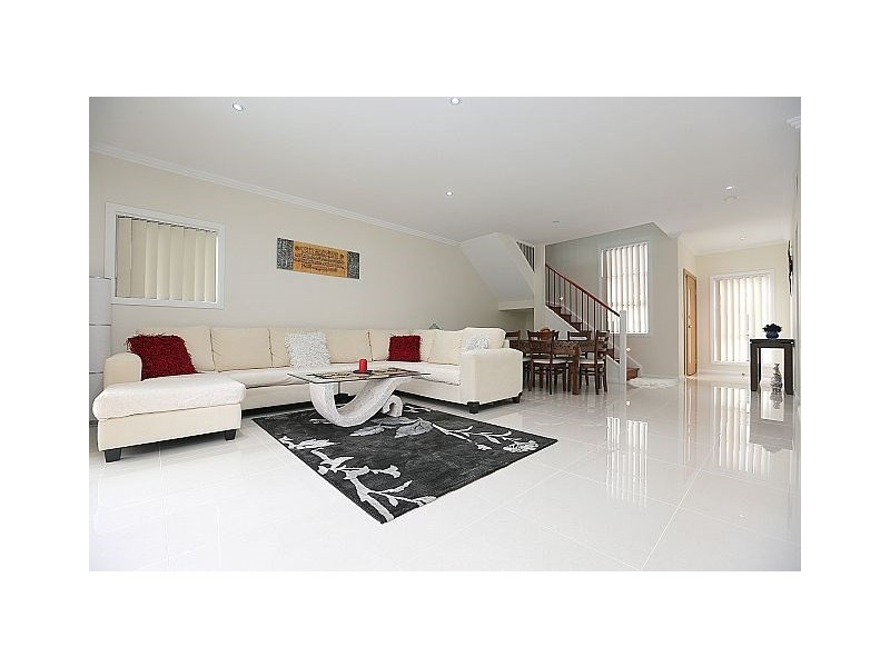 3/64 Taylor Street, Condell Park NSW 2200
