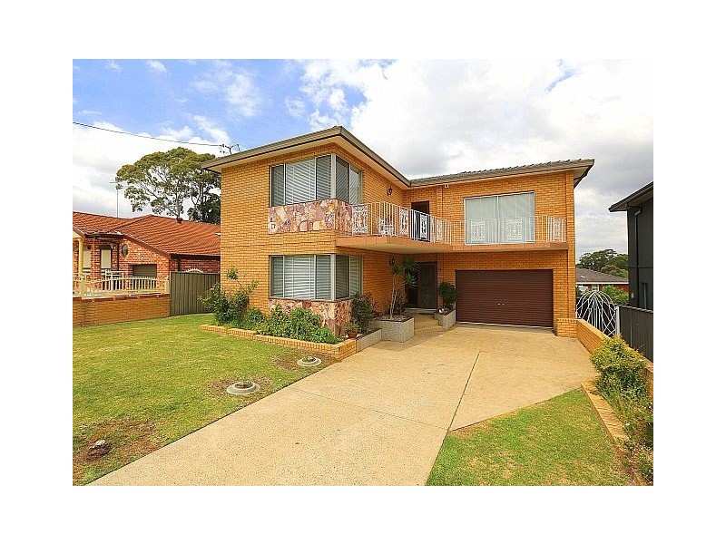 51 Flinders Road, Georges Hall NSW 2198