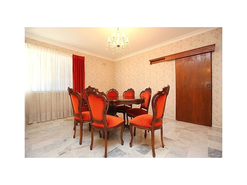 51 Flinders Road, Georges Hall NSW 2198