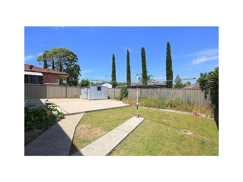 51 Flinders Road, Georges Hall NSW 2198