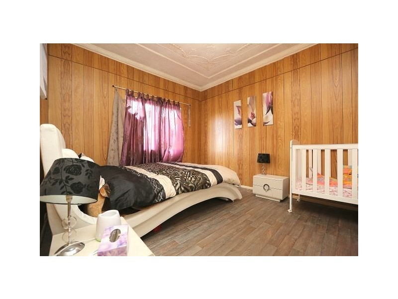 16 Townsend Street, Condell Park NSW 2200