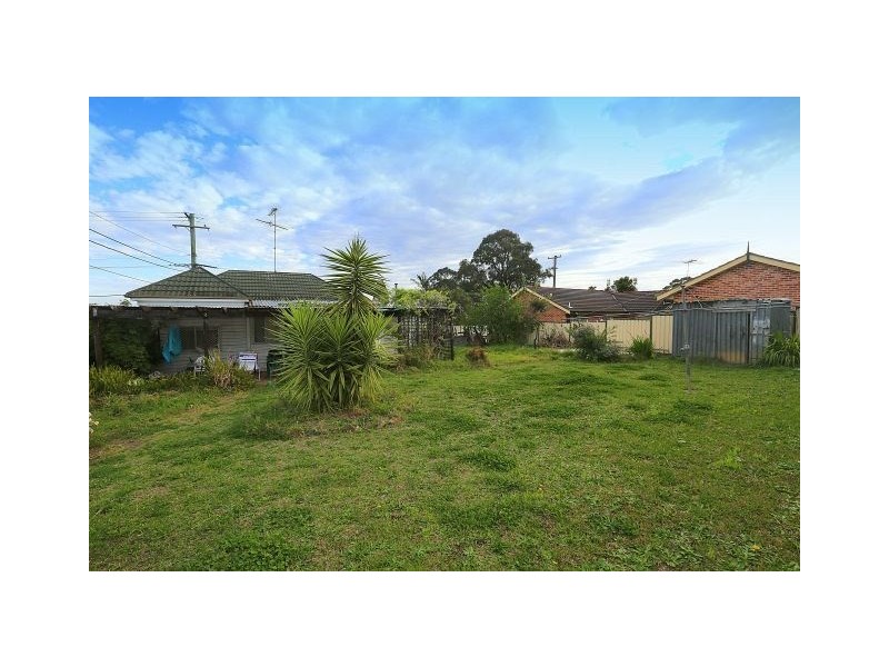 16 Townsend Street, Condell Park NSW 2200